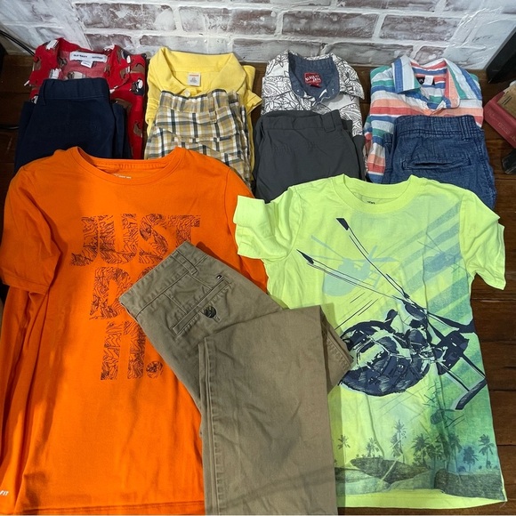 Youth 10/12 bundle box outfits - Picture 1 of 8